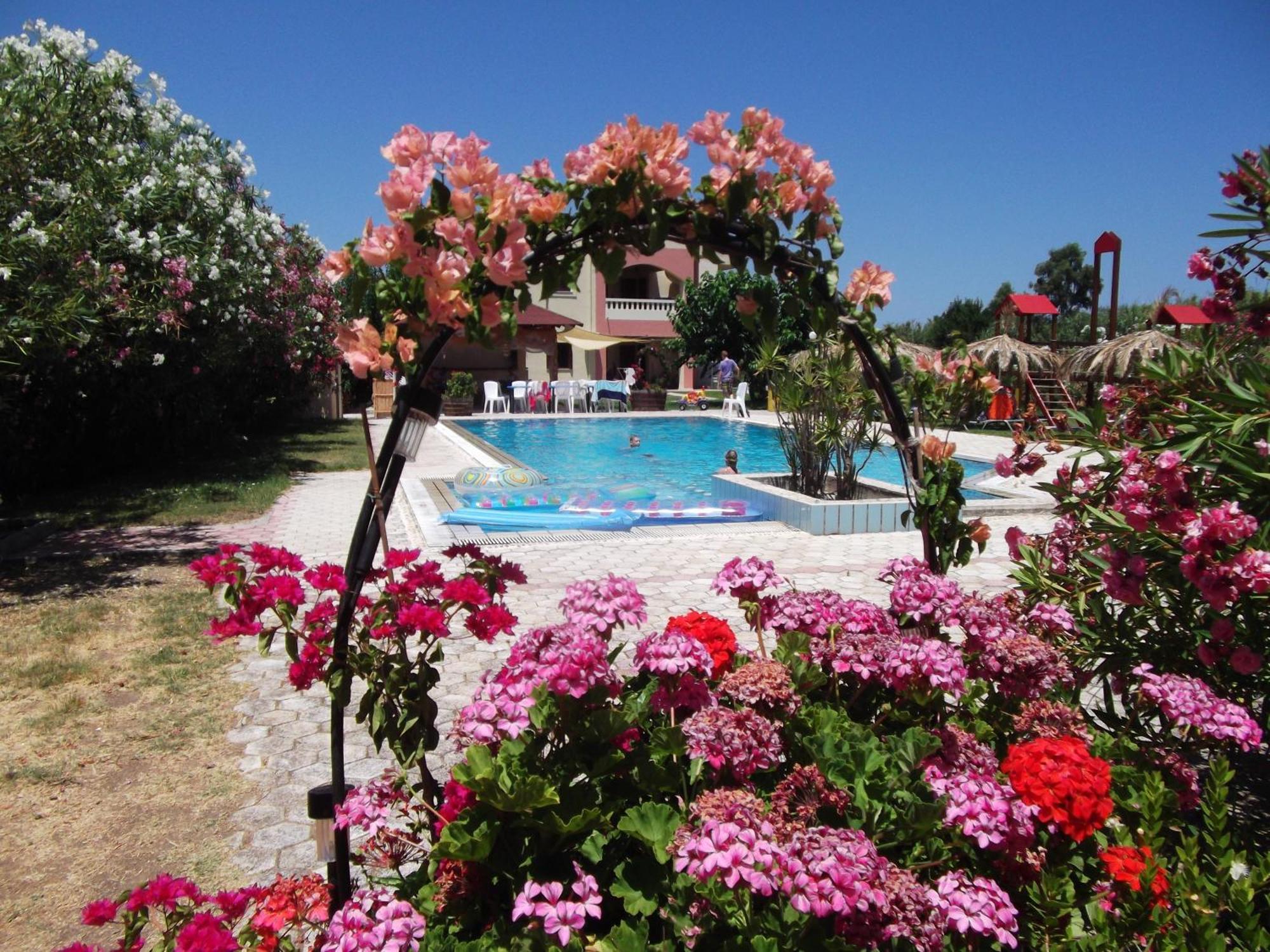 Villa Rita Apartments A Tavronitis المظهر الخارجي الصورة